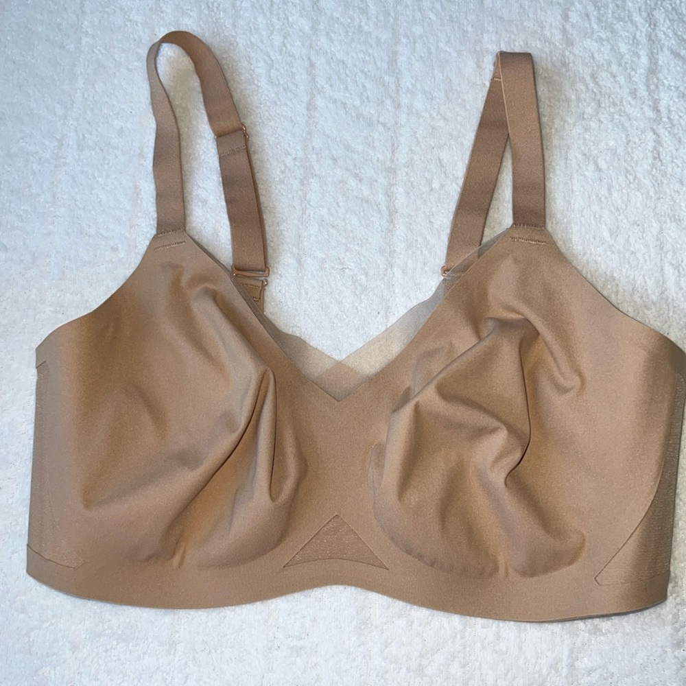 Honeylove CrossOver Wireless Bra - Picture 8 of 15